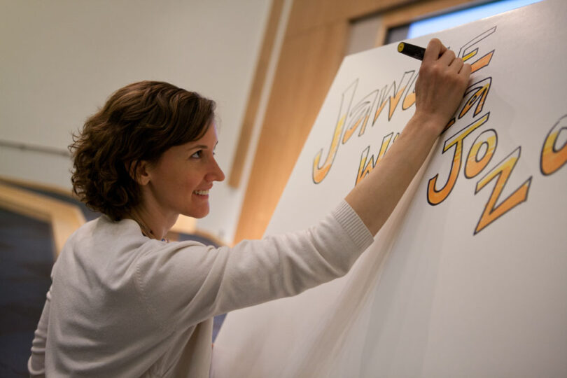 ImageThink Founder and CEO Nora Herting does graphic recording for a client.